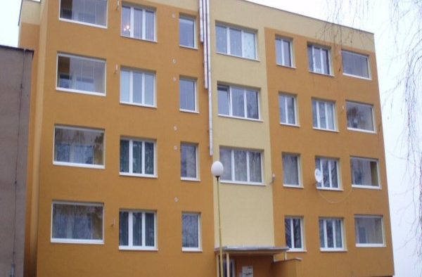 Panelový dům SVJ Novodvorská 42, Kravaře
