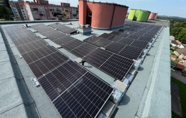 Fotovoltaické elektrárny pro bytové domy „na klíč“